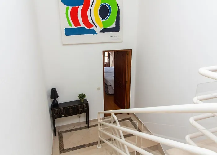 A Sul * אלבופיירה